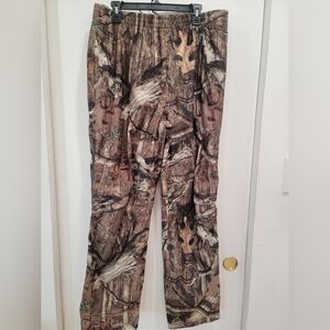 Russell Outdoors Camouflage Mossy Oak Pants Size Large Great Condition!!!!